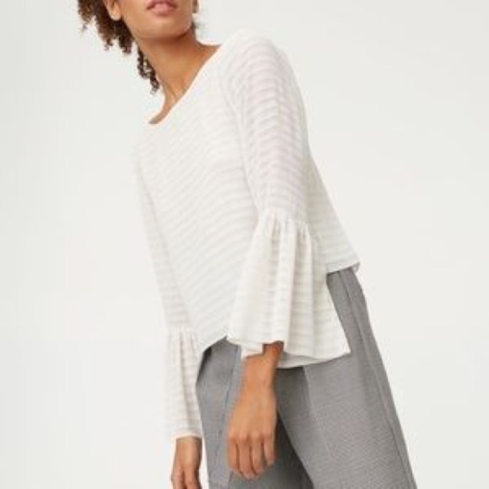 Club Monaco Top Blouse Taisie white Bell Sleeves
